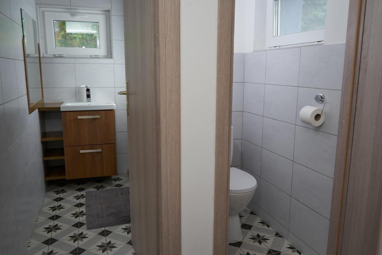Erika Vendeghaz Hotel Szentendre Bagian luar foto