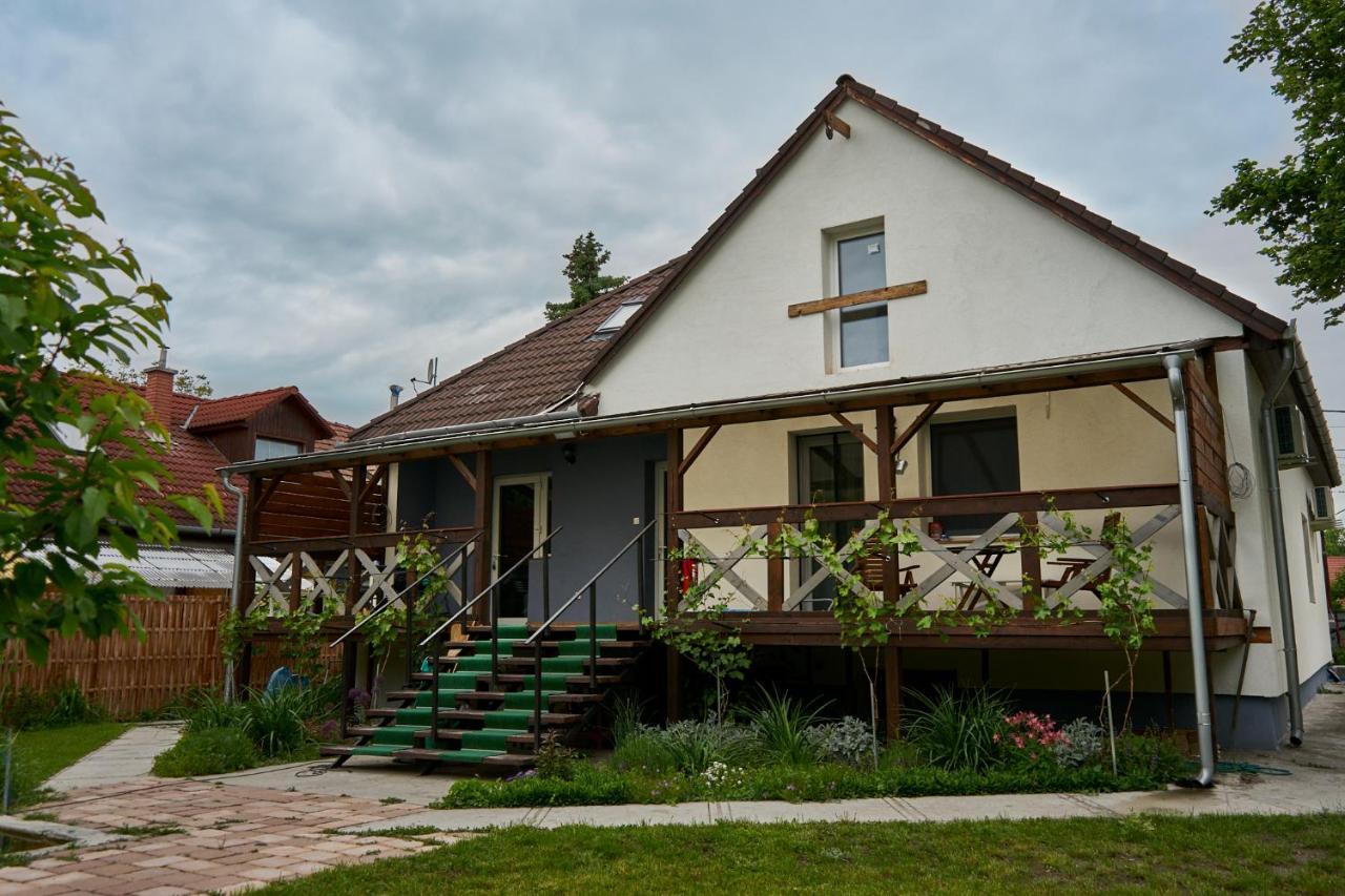 Erika Vendeghaz Hotel Szentendre Bagian luar foto