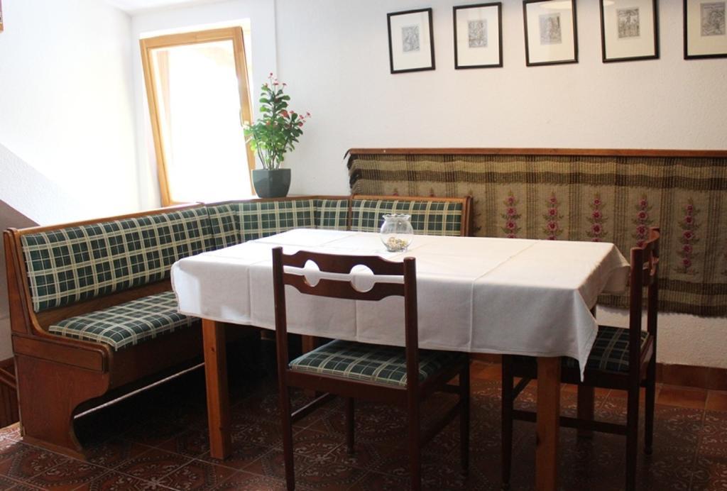 Erika Vendeghaz Hotel Szentendre Bagian luar foto